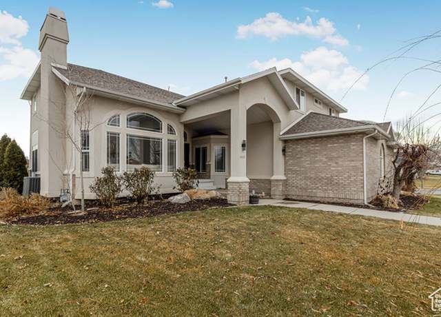 Property at 1009 W Park Palisade Dr, South Jordan, UT 84095, 5 beds, 4 baths