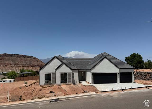 Property at 1585 E Black Brush Dr #61, Washington, UT 84780, 4 beds, 2.5 baths
