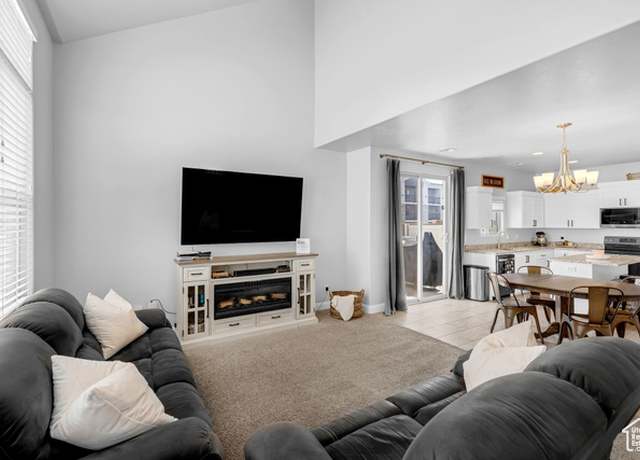 Property at 150 N 1100 E #36, Washington, UT 84780, 3 beds, 2.5 baths
