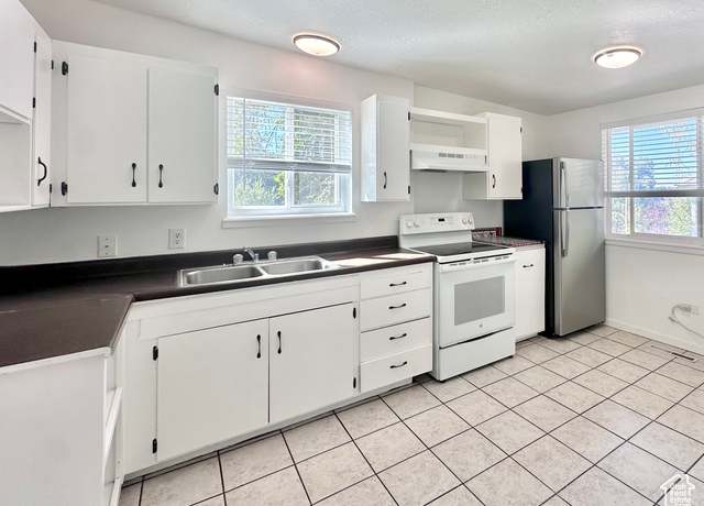 Property at 724 E 30th St, Ogden, UT 84403, 4 beds, 2 baths