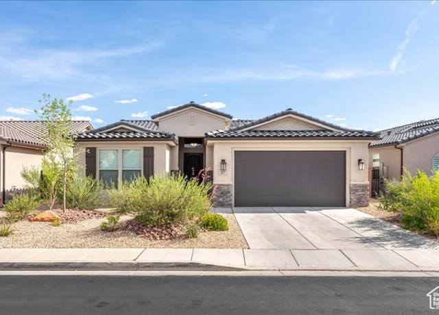 Property at 227 W White Pearl Dr, Washington, UT 84780, 3 beds, 2 baths