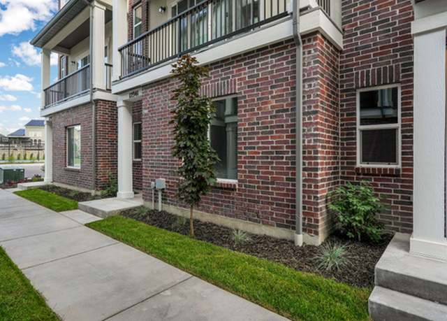 Property at 12941 S Corona Arch Ct #571, Riverton, UT 84096, 4 beds, 3.5 baths