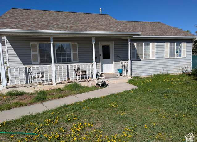 Property at 1006 S 1040 W, Payson, UT 84651, 5 beds, 2 baths
