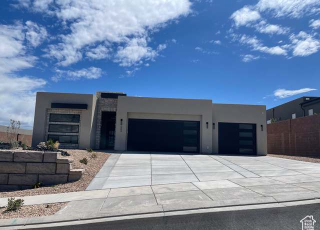 Property at 603 S 1800 W, Hurricane, UT 84737, 4 beds, 2.5 baths