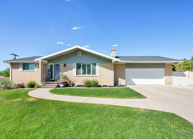 Property at 693 E 2000 S, Bountiful, UT 84010, 5 beds, 3 baths