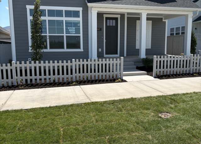 Property at 887 W Halvorsen Pkwy, Saratoga Springs, UT 84045, 3 beds, 2.5 baths