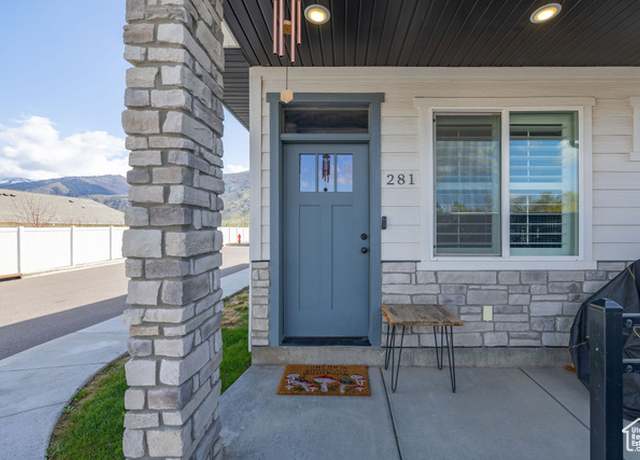Property at 281 N 840 E, Hyrum, UT 84319, 3 beds, 2.5 baths