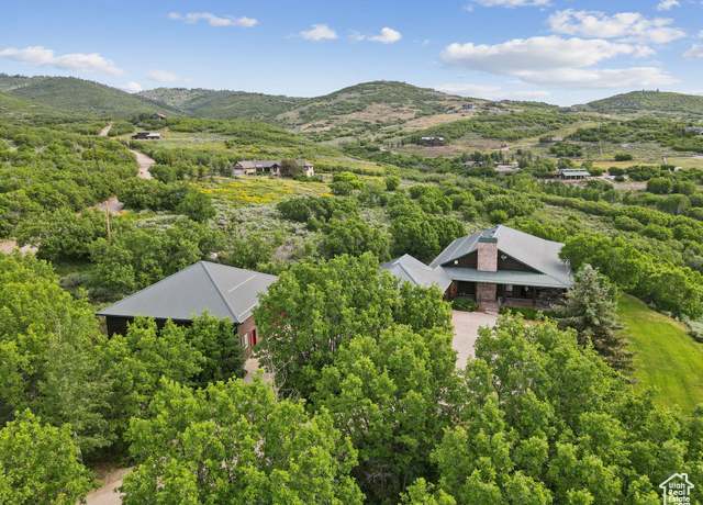 Property at 9036 Cottonwood Trl, Park City, UT 84098, 4 beds, 4.5 baths