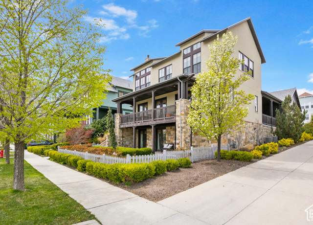 Property at 10566 S Lake Ave, South Jordan, UT 84009, 4 beds, 3.5 baths