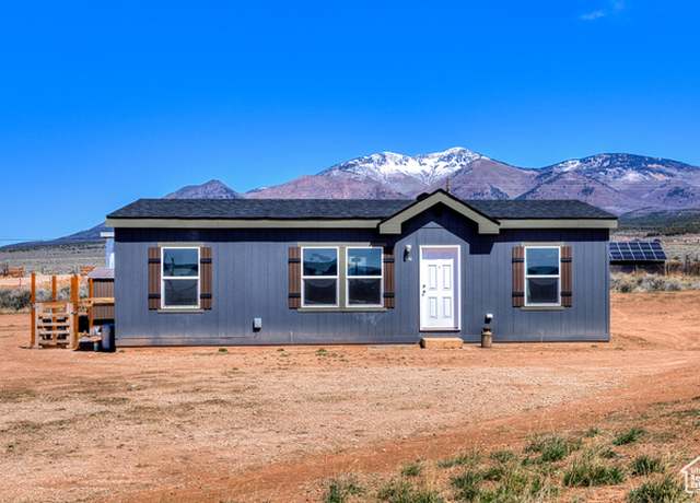 Property at 17 S Green Haven Rd #2, La Sal, UT 84530, 3 beds, 2 baths