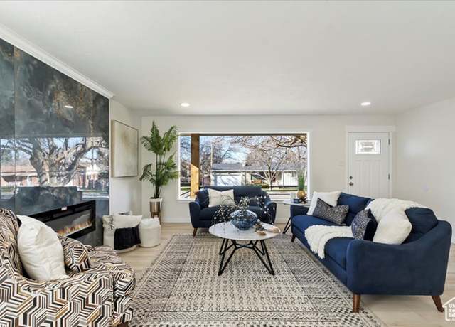 Property at 4305 S Albright Dr E, Holladay, UT 84124, 5 beds, 4.5 baths