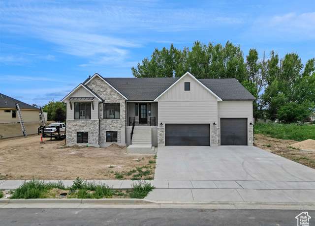 Property at 2881 N 3475 W #17, Plain City, UT 84404, 3 beds, 2.5 baths