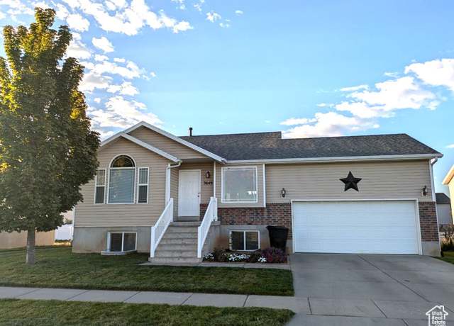 Property at 3649 W 800 S, Syracuse, UT 84075, 5 beds, 3 baths