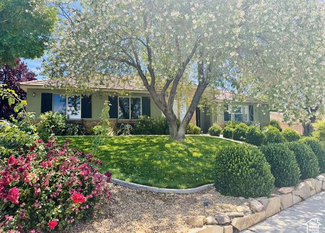 Property at 2637 S Camino Real, Washington, UT 84780, 4 beds, 3 baths