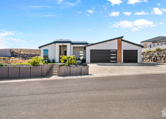 Property at 1823 W 180 N St N, Hurricane, UT 84737, 4 beds, 3 baths