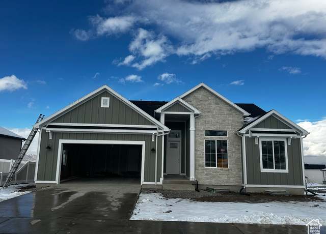 Property at 138 W Reo Dr, Salem, UT 84653, 3 beds, 2.5 baths
