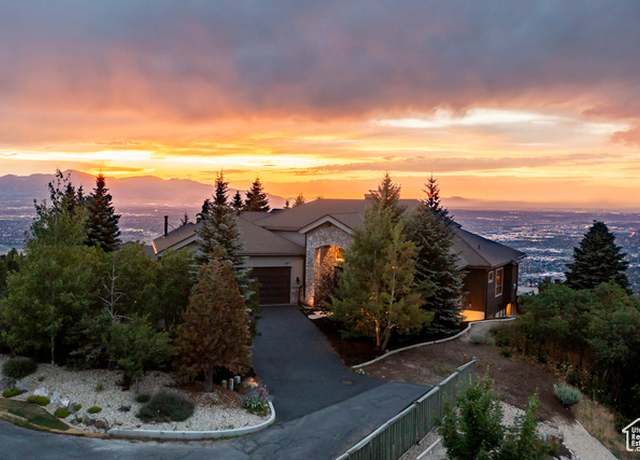 Property at 1459 E Meadow Bluff Ln, Draper, UT 84020, 4 beds, 3.5 baths