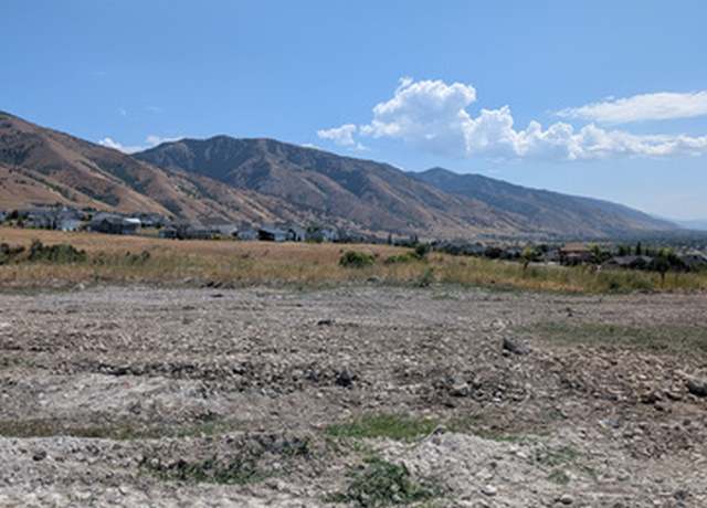 Property at 1092 E 100 S #215, Hyde Park, UT 84318