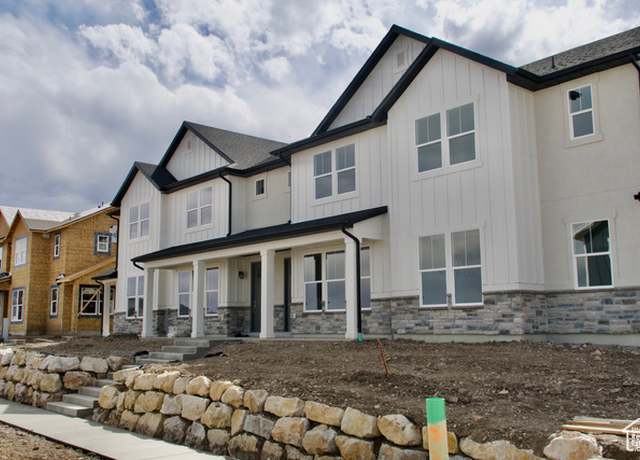 Property at 12647 S High View Ln #127, Herriman, UT 84096, 4 beds, 2.5 baths
