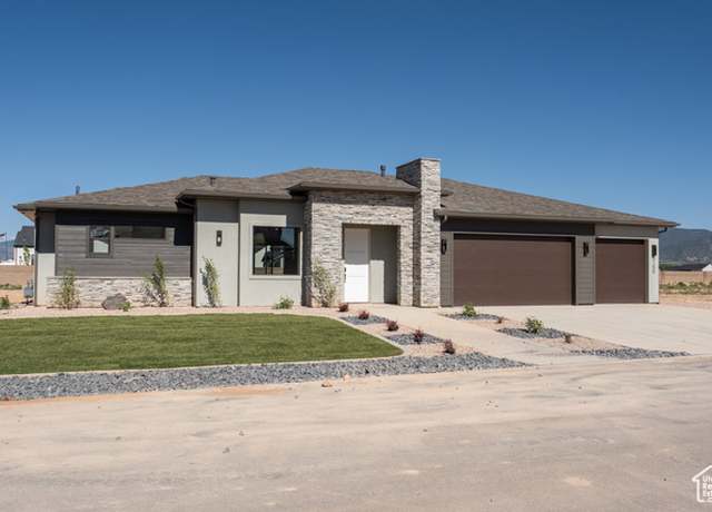 Property at 5166 N 2525 W #16, Cedar City, UT 84721, 3 beds, 2 baths