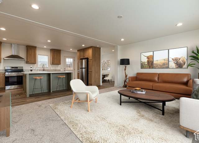 Property at 442 W Pipe Springs Dr, Kanab, UT 84741, 4 beds, 2 baths
