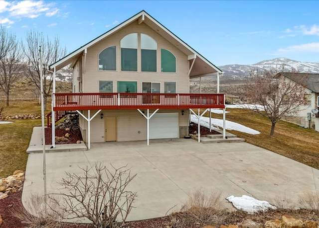 Property at 792 S Spruce Dr S, Garden City, UT 84028, 4 beds, 2.5 baths