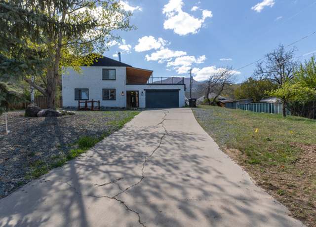 Property at 450 Hillside Pl, Cedar City, UT 84721, 4 beds, 2.5 baths