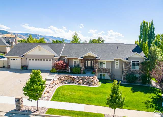 Property at 878 E 400 S, Smithfield, UT 84335, 7 beds, 3.5 baths