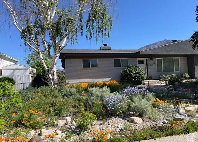 Property at 2845 Banbury Rd E, Cottonwood Heights, UT 84121, 4 beds, 3 baths