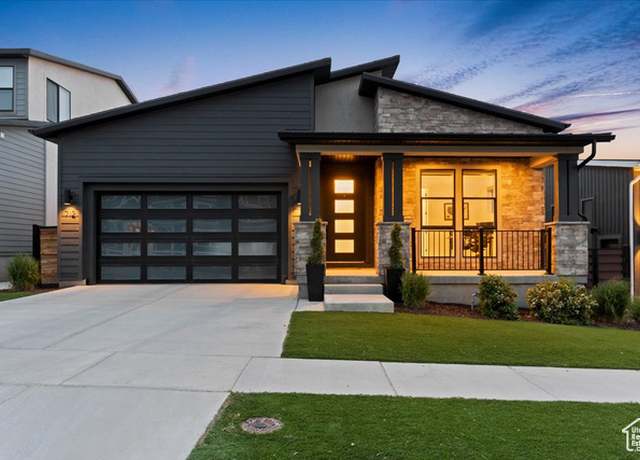 Property at 712 S Miller Ave, North Salt Lake, UT 84054, 5 beds, 3.5 baths