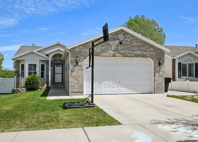 Property at 8551 S Laurel Oak Dr W, West Jordan, UT 84081, 6 beds, 3 baths