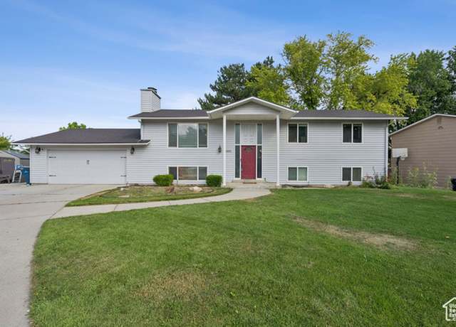 Property at 8480 S Cornell Dr, Sandy, UT 84094, 5 beds, 3 baths