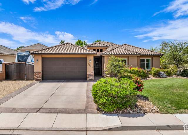 Property at 2526 S Gritton St, Hurricane, UT 84737, 3 beds, 2.5 baths