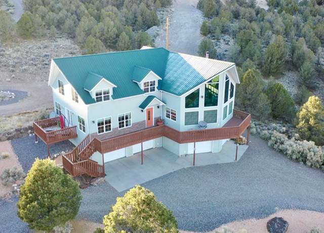 Property at 1915 E Bailey Acres Dr, Panguitch, UT 84759, 4 beds, 4 baths