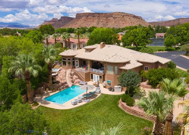 Property at 1287 W Bloomington Dr S #7, Bloomington, UT 84790, 6 beds, 4.5 baths