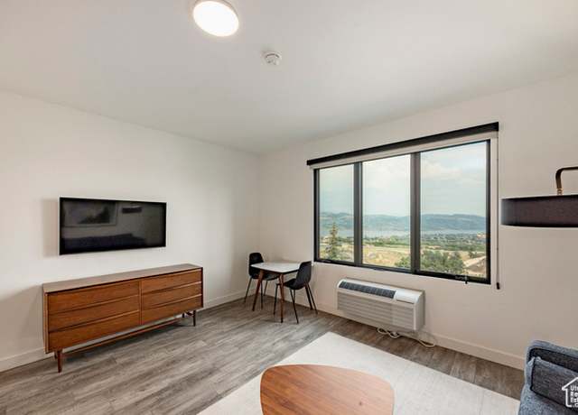 Property at 2303 Deer Hollow Rd #1118, Park City, UT 84060, 1 bath