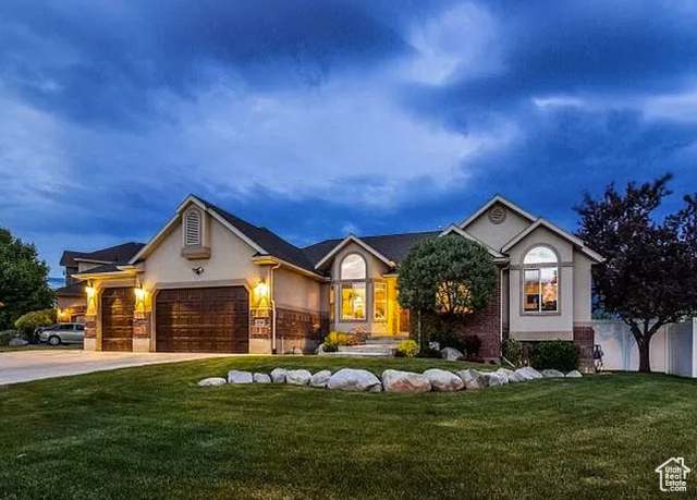 Property at 11743 S Silver Spur Ln, Draper, UT 84020, 6 beds, 3.5 baths