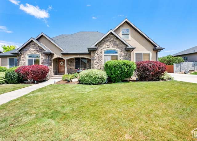 Property at 385 E 1000 S #42, Salem, UT 84653, 5 beds, 3.5 baths