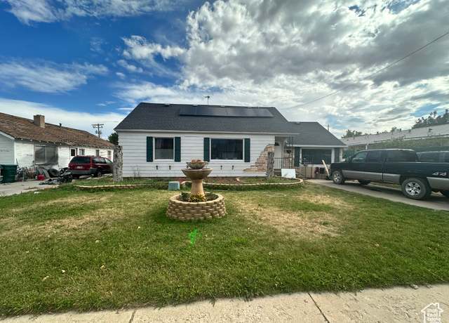 Property at 575 W 200 S, Vernal, UT 84078, 3 beds, 2 baths