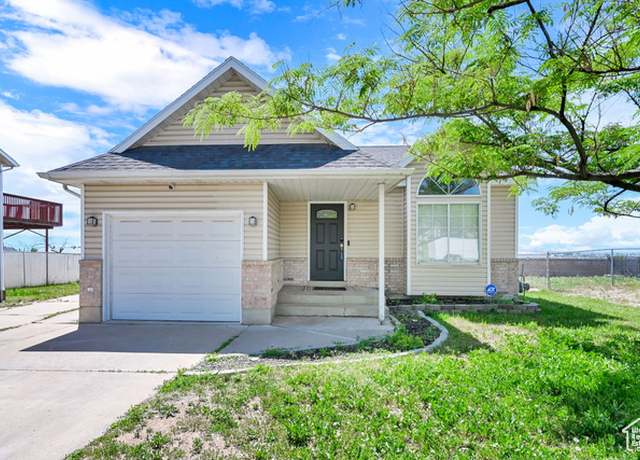 Property at 4733 S 2675 W, Roy, UT 84067, 4 beds, 2 baths