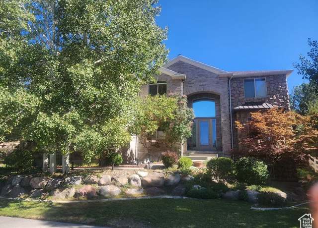 Property at 676 E Rocky Mouth Ln, Draper, UT 84020, 7 beds, 5 baths