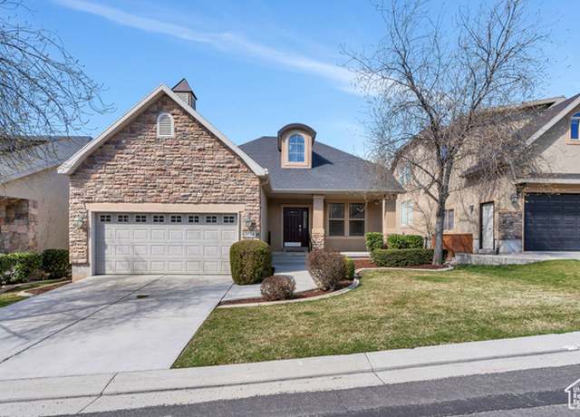 Property at 9754 S Bluffside Dr, Sandy, UT 84092, 3 beds, 2.5 baths