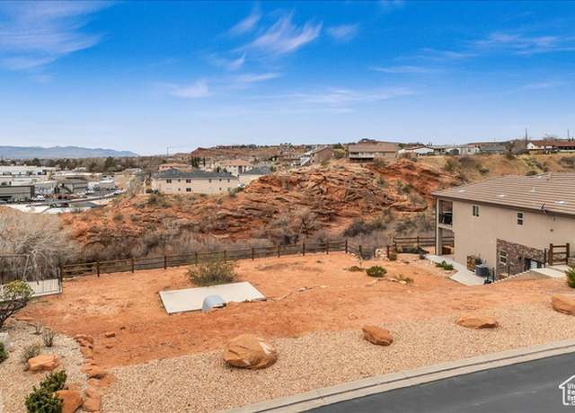Property at 433 N Creek Ridge Dr, Washington, UT 84780