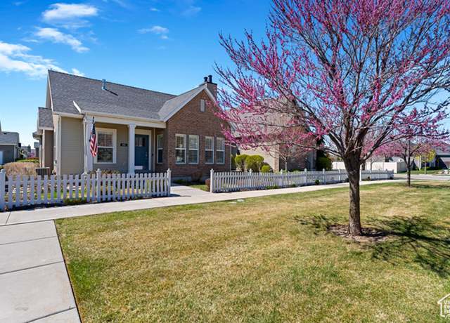 Property at 493 E 3270 N, Lehi, UT 84043, 5 beds, 4 baths
