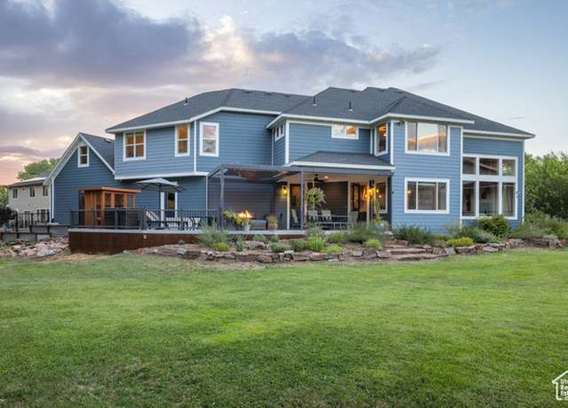 Property at 424 E Secret Cove Ct, Moab, UT 84532, 5 beds, 3.5 baths