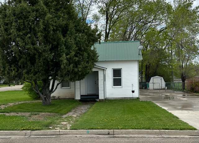 Property at 733 Clay St, Montpelier, ID 83254, 2 beds, 1 bath