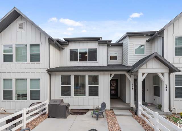 Property at 938 W Terracotta Dr, Saratoga Springs, UT 84045, 3 beds, 3 baths