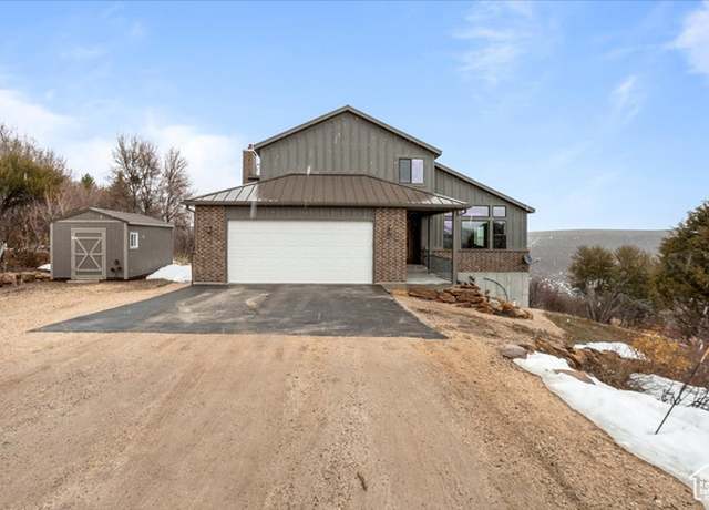 Property at 1510 S Mahogany Dr, Garden City, UT 84028, 5 beds, 3.5 baths
