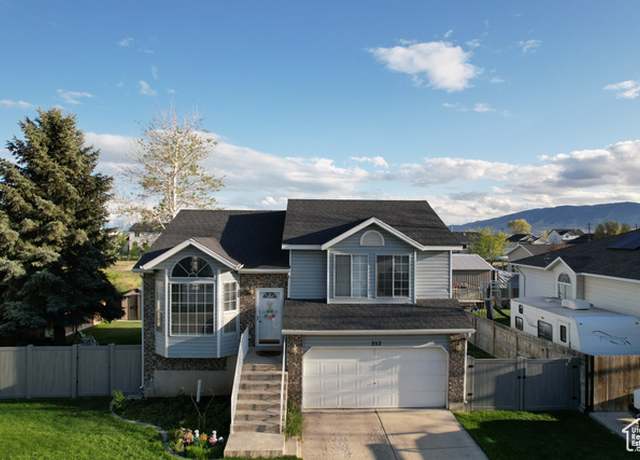Property at 352 E 460 S, Lehi, UT 84043, 4 beds, 2 baths