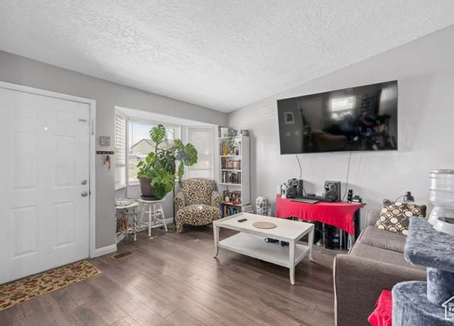 Property at 2670 S Melville Dr, Magna, UT 84044, 2 beds, 1 bath
